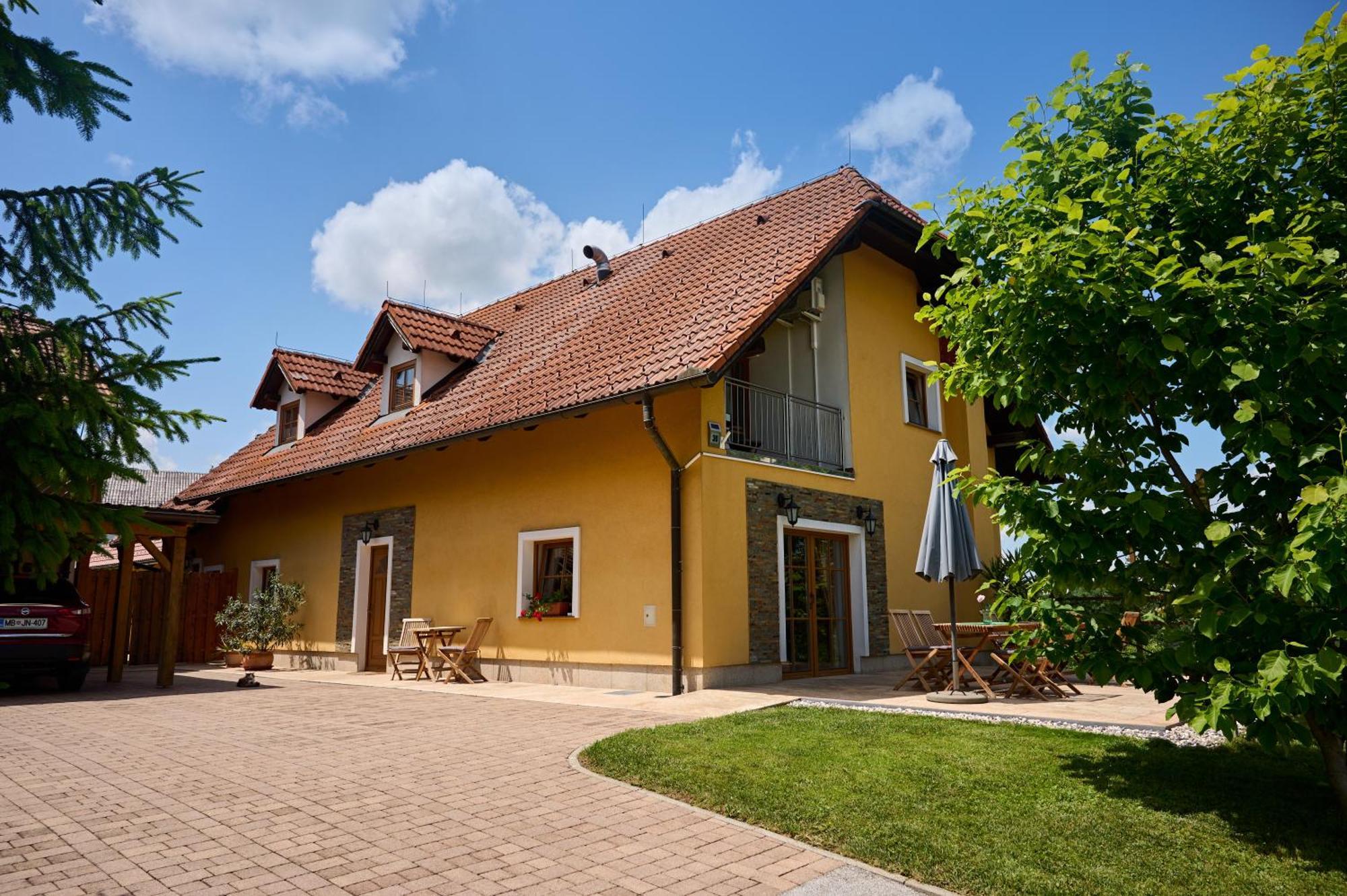 Wine House Kaloh Villa Maribor Bagian luar foto